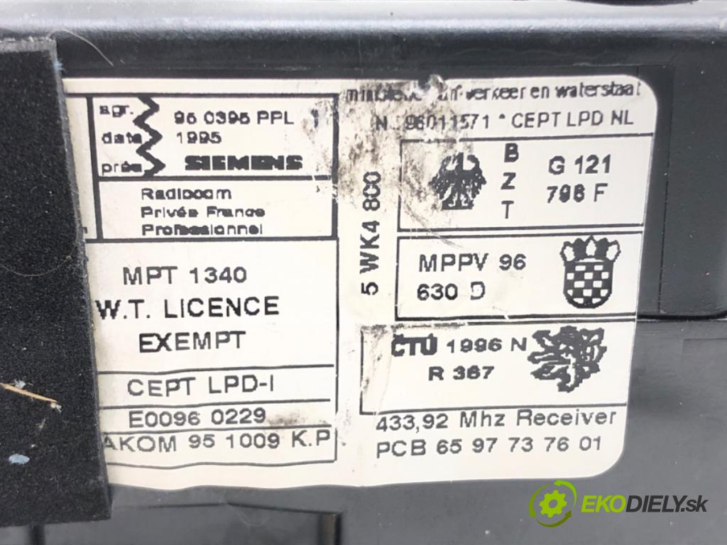 VW SHARAN (7M8, 7M9, 7M6) 1995 - 2010    1.9 TDI 85 kW [115 KM] olej napędowy 2000 - 2010  modul BSI  (Pojistkové skříňky)