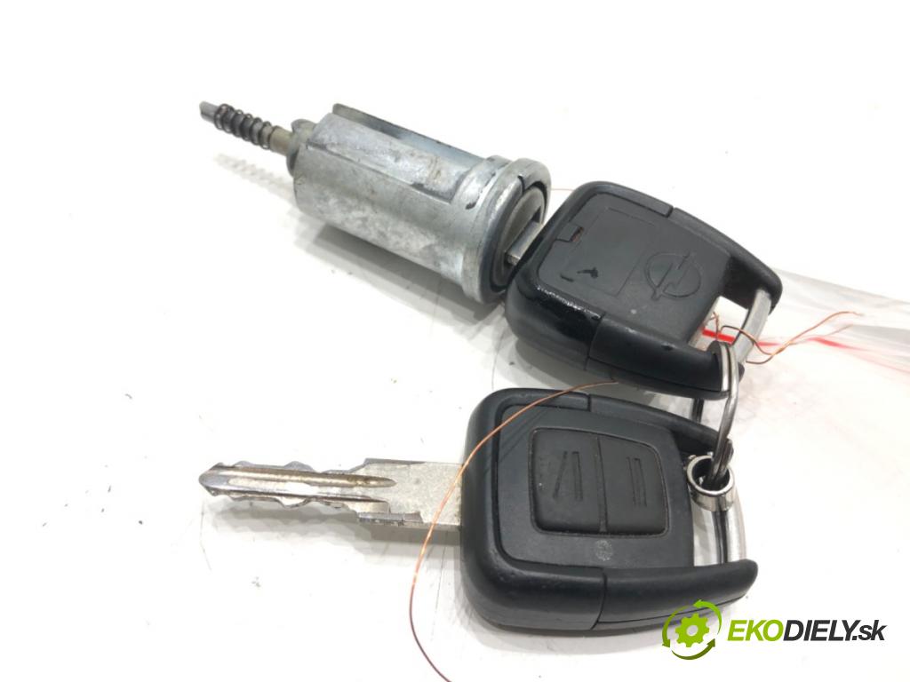 OPEL ZAFIRA A nadwozie wielkoprzestrzenne (MPV) (T98) 1999 - 2005    1.8 16V (F75) 92 kW [125 KM] benzyna 2000 - 2005  spinačka  (Spínacie skrinky a kľúče)