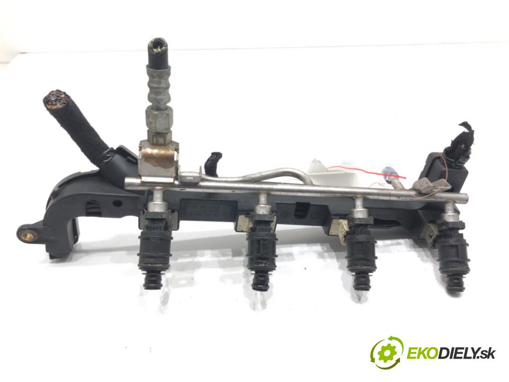 OPEL ZAFIRA A nadwozie wielkoprzestrzenne (MPV) (T98) 1999 - 2005    1.8 16V (F75) 92 kW [125 KM] benzyna 2000 - 2005  Lišta vstrekovacia 90559702 (Vstrekovacie lišty)