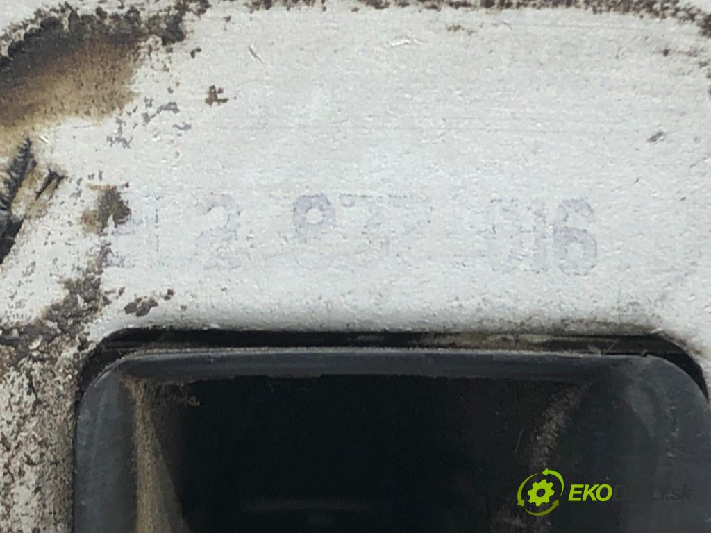 AUDI A3 (8L1) 1996 - 2006    1.9 TDI 66 kW [90 KM] olej napędowy 1996 - 2001  zámok dveře pravý přední část 8L1837016