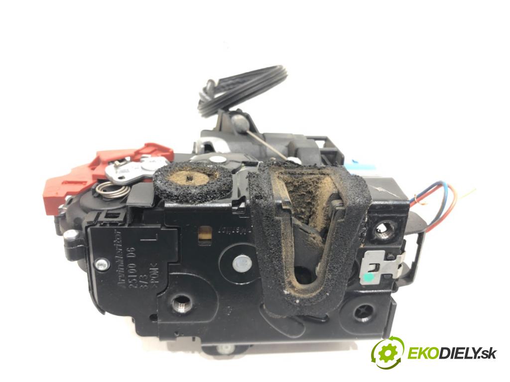SKODA FABIA II (542) 2006 - 2014    1.4 TDI 59 kW [80 KM] olej napędowy 2007 - 2010  zámok dveře levý zadní část 6Y0839015A