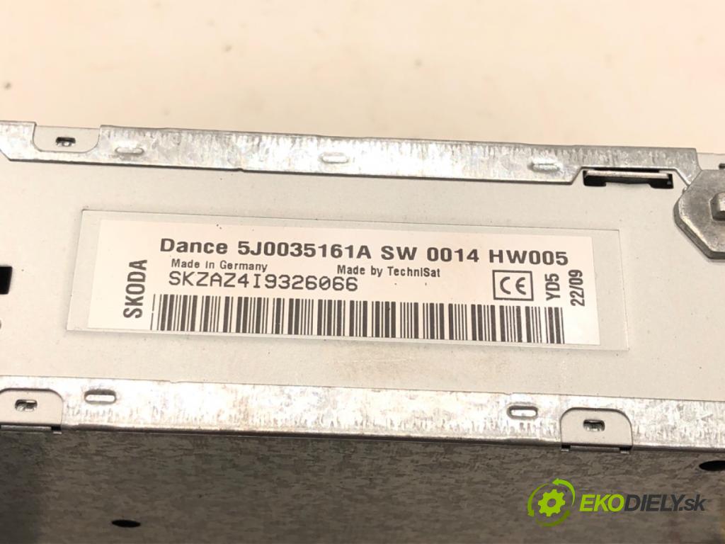 SKODA FABIA II (542) 2006 - 2014    1.4 TDI 59 kW [80 KM] olej napędowy 2007 - 2010  RADIO 5J0035161A (Audio zariadenia)
