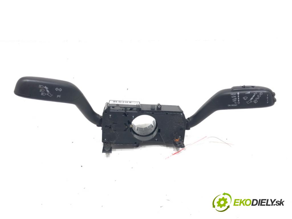 SKODA FABIA II (542) 2006 - 2014    1.4 TDI 59 kW [80 KM] olej napędowy 2007 - 2010  Prepínač kombinovaný 7H0953503GC (Prepínače, spínače, tlačidlá a ovládače kúrenia)