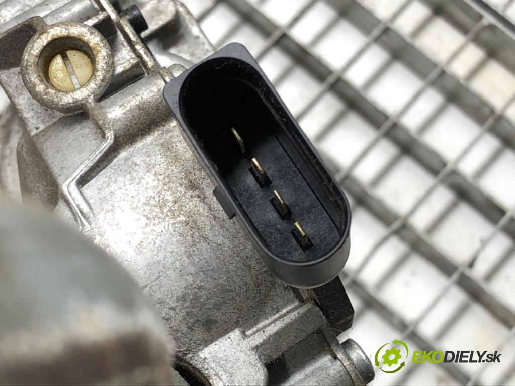 SKODA FABIA II (542) 2006 - 2014    1.4 TDI 59 kW [80 KM] olej napędowy 2007 - 2010  Mechanizmus stieračov predný 5J1955113A (Motorčeky stieračov predné)