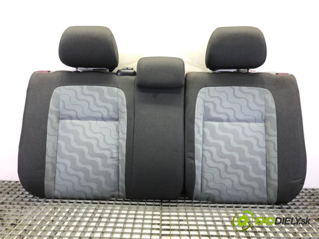 SKODA FABIA II (542) 2006 - 2014    1.4 TDI 59 kW [80 KM] olej napędowy 2007 - 2010  Sedadlo druhý rad