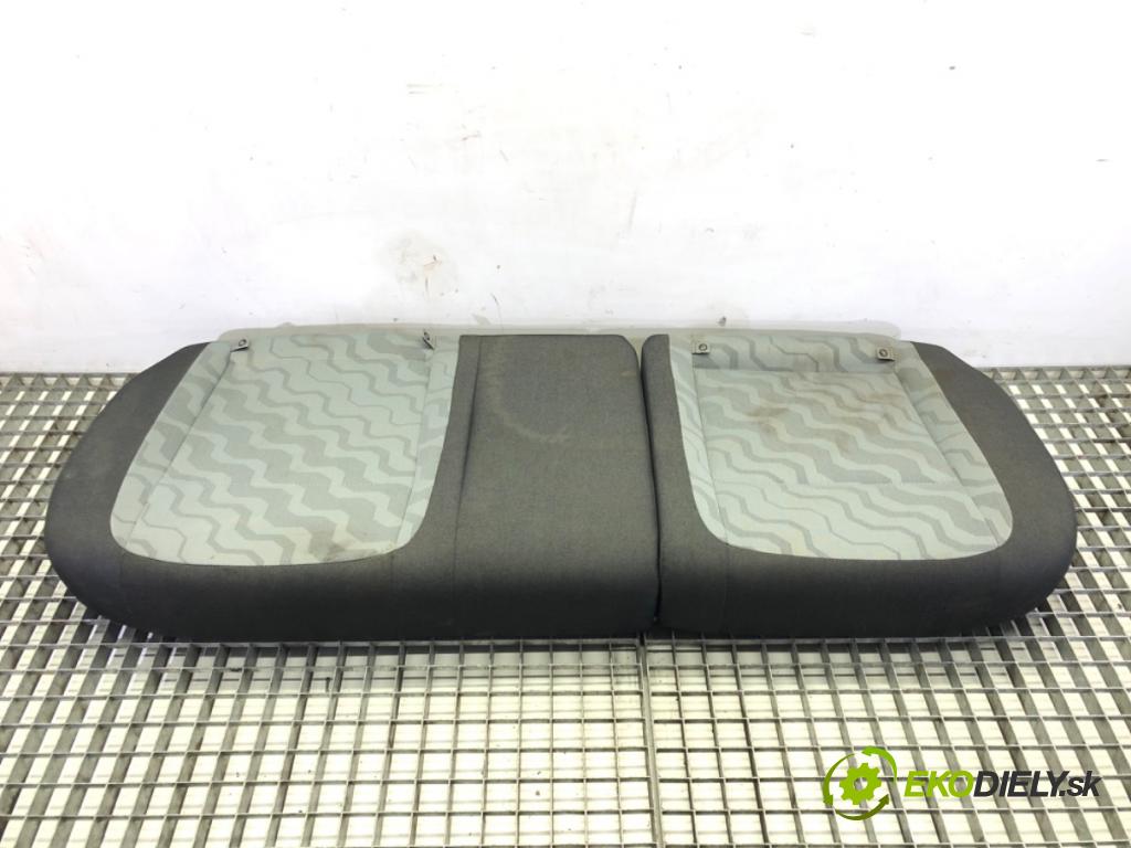 SKODA FABIA II (542) 2006 - 2014    1.4 TDI 59 kW [80 KM] olej napędowy 2007 - 2010  Sedadlo druhý rad