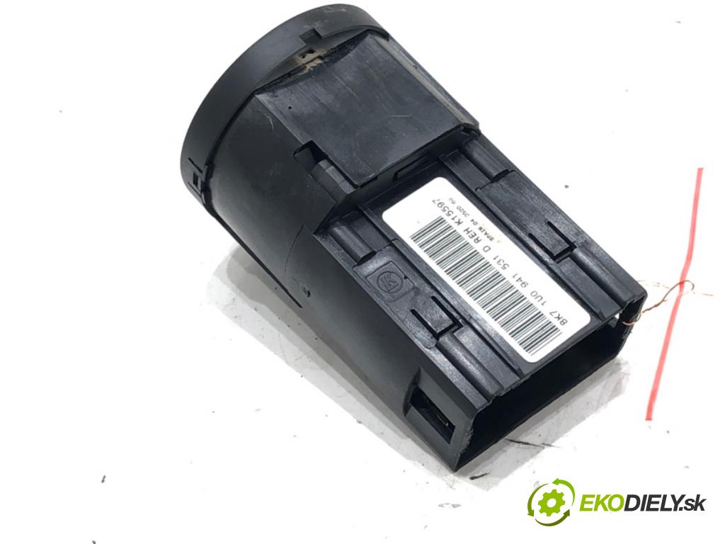 SKODA FABIA II (542) 2006 - 2014    1.4 TDI 59 kW [80 KM] olej napędowy 2007 - 2010  Spínač svetiel na prístrojovej doske 1U0941531D (Prepínače, spínače, tlačidlá a ovládače kúrenia)