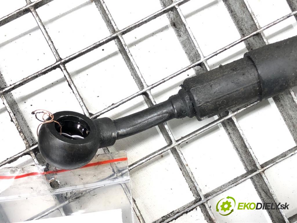 AUDI A4 B5 (8D2) 1994 - 2001    1.9 TDI 66 kW [90 KM] olej napędowy 1995 - 2000  hadica servočerpadlo  (Rúrky, hadice servočerpadla)