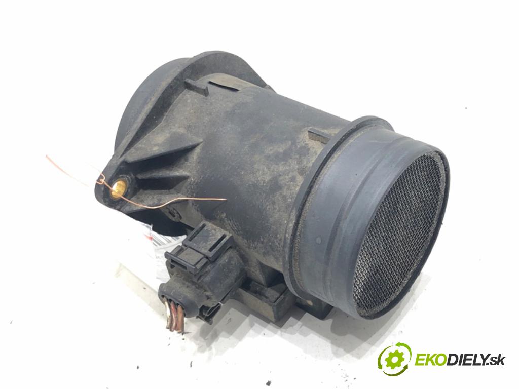 AUDI A4 B5 (8D2) 1994 - 2001    1.9 TDI 66 kW [90 KM] olej napędowy 1995 - 2000  Váha vzduchu 074906461 (Váhy vzduchu)