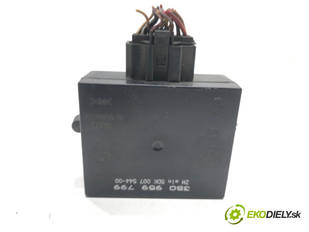 SKODA OCTAVIA I (1U2) 1996 - 2010    1.9 TDI 66 kW [90 KM] olej napędowy 1996 - 2010  Modul komfortu 3B0959799 (Moduly komfortu)