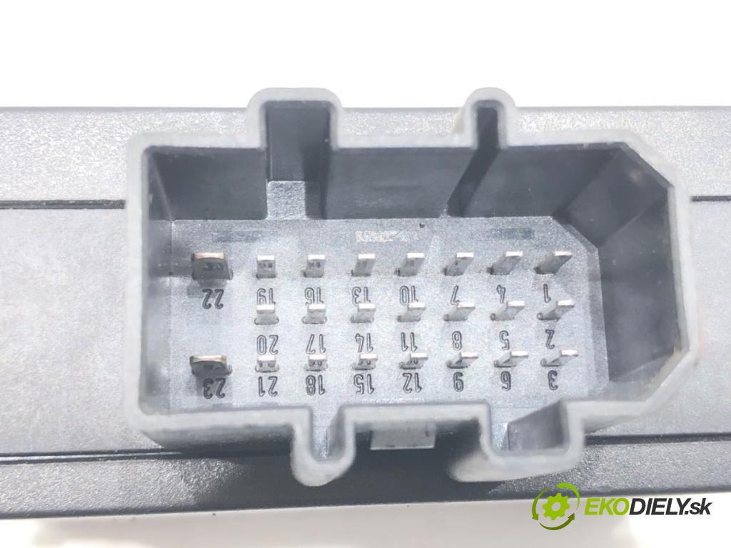 SKODA OCTAVIA I (1U2) 1996 - 2010    1.9 TDI 66 kW [90 KM] olej napędowy 1996 - 2010  Modul komfortu 3B0959799 (Moduly komfortu)