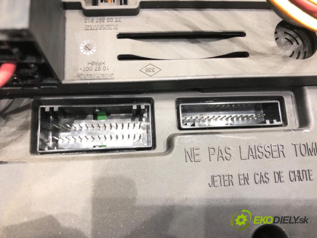 RENAULT SCÉNIC I nadwozie wielkoprzestrzenne (MPV) (JA0/1_, FA0_) 1999 - 2010    1.9 dCi (JA05, JA1F) 75 kW [102 KM] olej napędowy 1999 - 2003  modul BSI 8200029342B (Pojistkové skříňky)