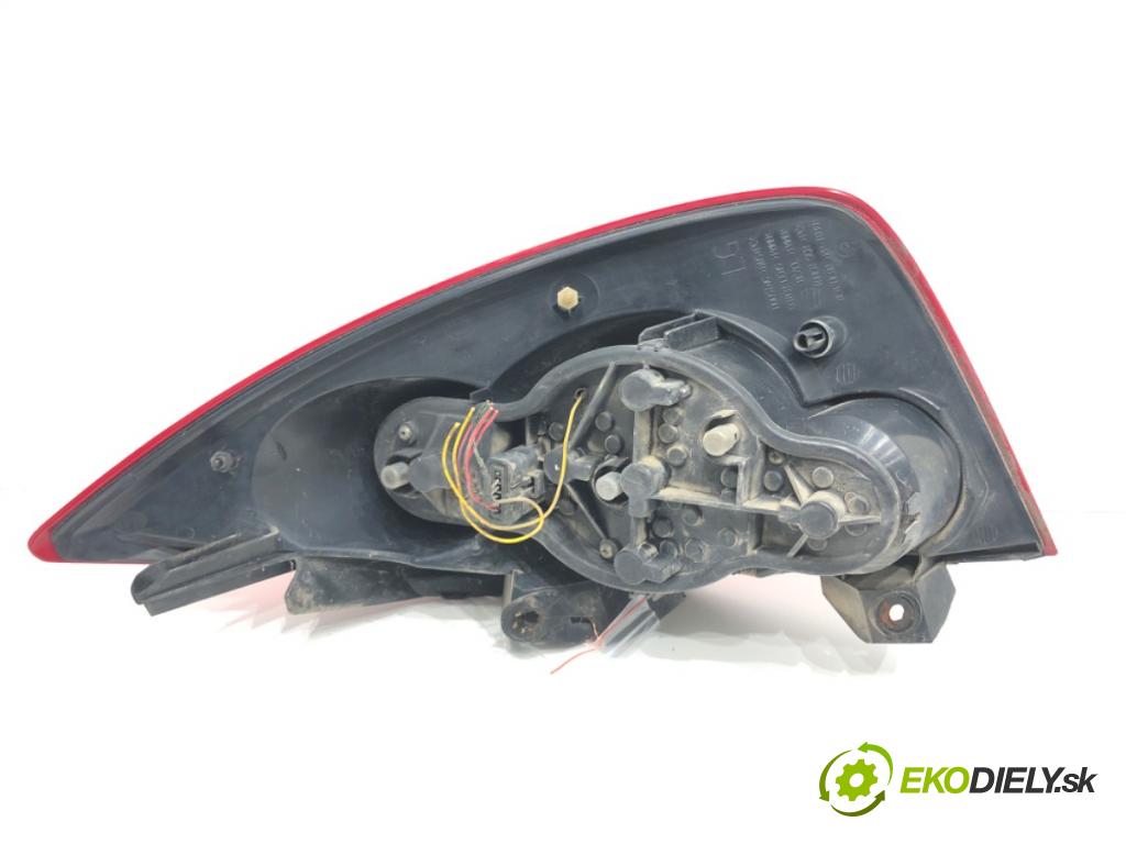 NISSAN PRIMERA (P12) 2002 - 2022    1.8 LPG 85 kW [115 KM] Benzyna / gaz samochodowy (LPG) 2002 - 2022  Svetlo ľavy zad
