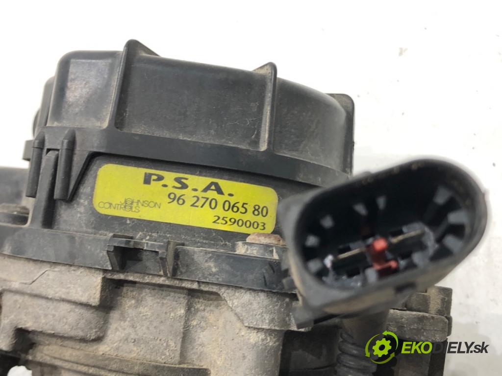 CITROEN C3 I (FC_, FN_) 2002 - 2022    1.4 i 54 kW [73 KM] benzyna 2002 - 2010  pumpa vzduchu sekundárního 9627006580 (Ostatní)