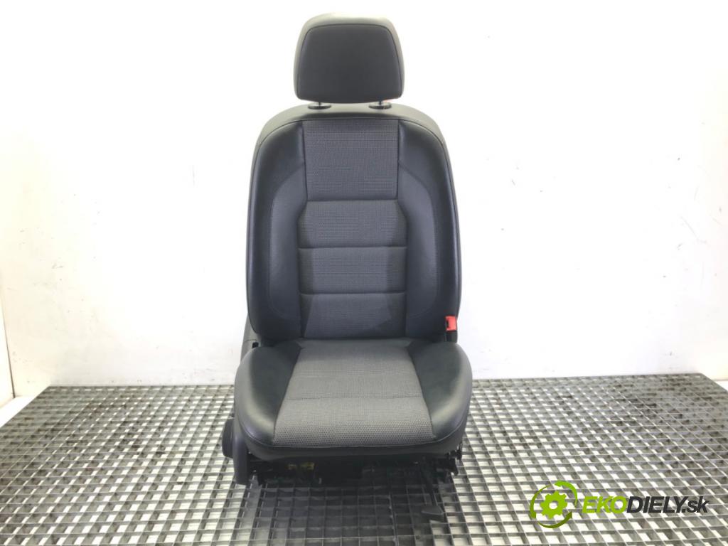 MERCEDES-BENZ KLASA C (W204) 2007 - 2015    C 180 CGI (204.031) 115 kW [156 KM] benzyna 2008 - 2014  Sedadlo pravy predný 