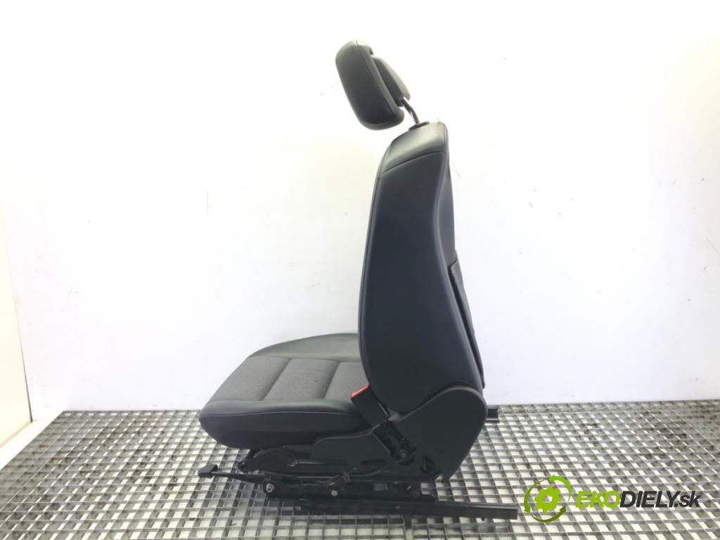 MERCEDES-BENZ KLASA C (W204) 2007 - 2015    C 180 CGI (204.031) 115 kW [156 KM] benzyna 2008 - 2014  Sedadlo pravy predný