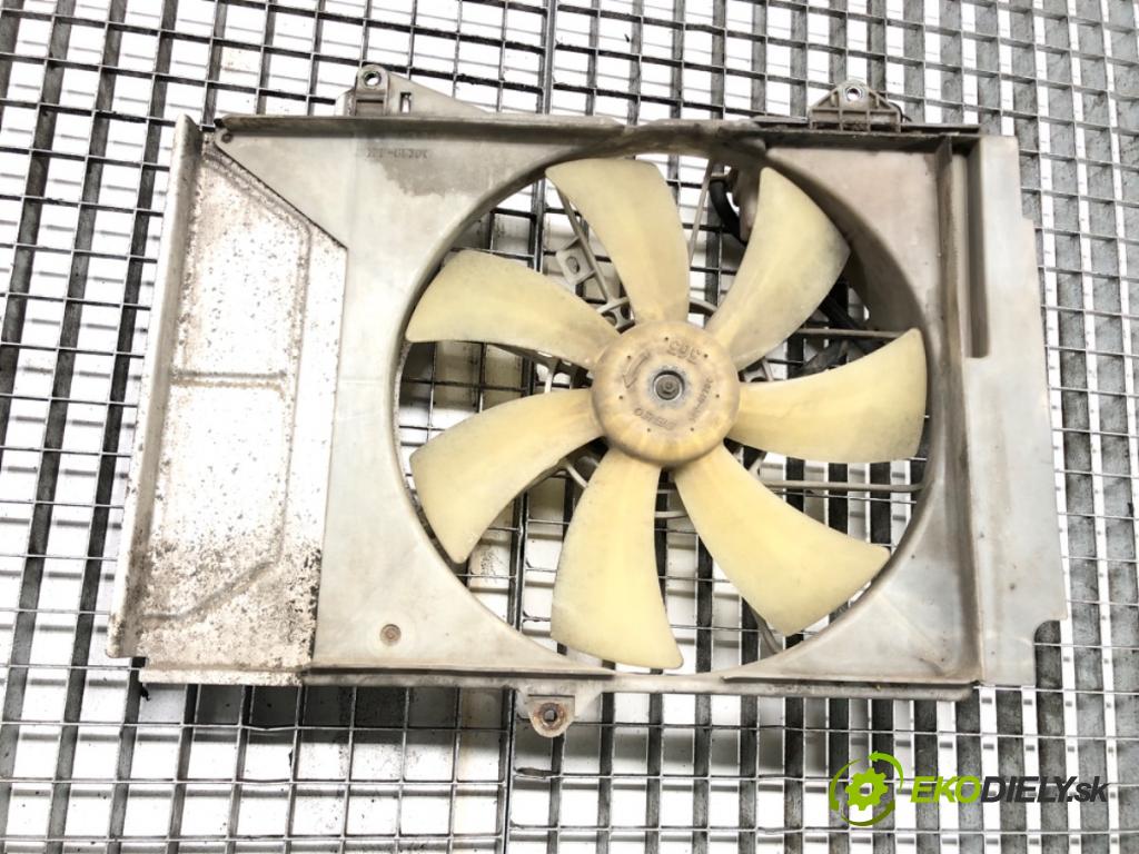 TOYOTA YARIS (_P1_) 1999 - 2005    1.0 (SCP10_) 50 kW [68 KM] benzyna 1999 - 2005  Ventilátor chladiča  (Ventilátory)