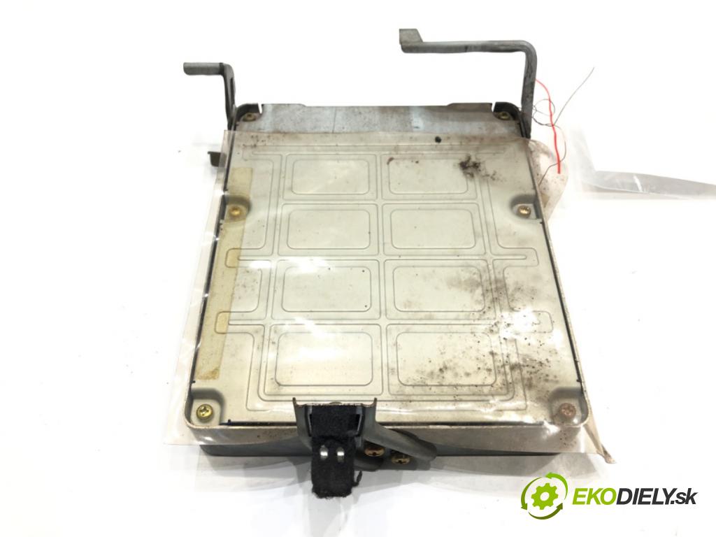 TOYOTA YARIS (_P1_) 1999 - 2005    1.0 (SCP10_) 50 kW [68 KM] benzyna 1999 - 2005  riadiaca jednotka Motor 89661-52060 (Riadiace jednotky)