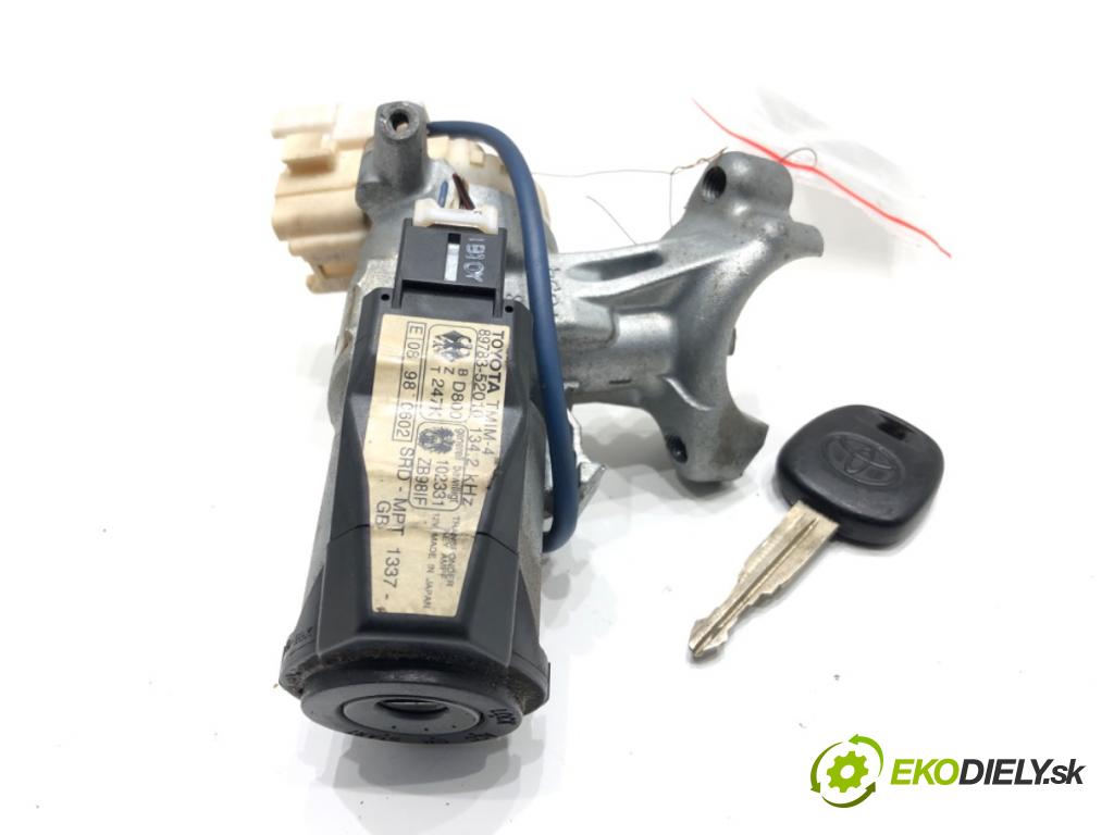 TOYOTA YARIS (_P1_) 1999 - 2005    1.0 (SCP10_) 50 kW [68 KM] benzyna 1999 - 2005  spinačka 89783-52010 (Spínacie skrinky a kľúče)