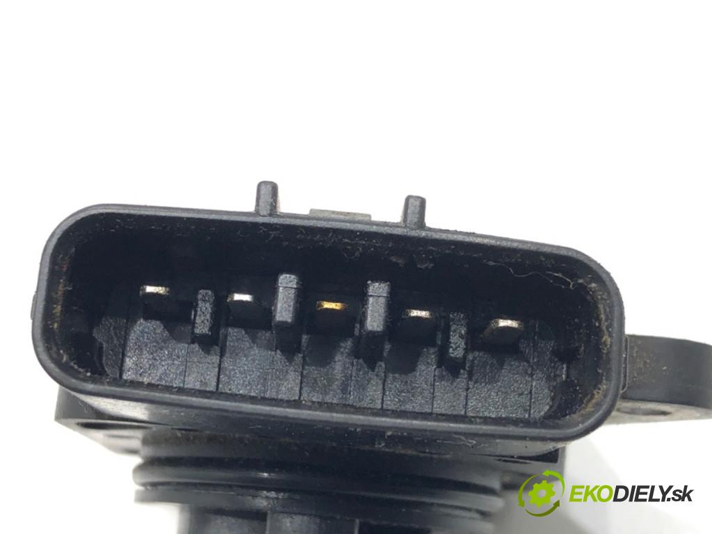 TOYOTA YARIS (_P1_) 1999 - 2005    1.0 (SCP10_) 50 kW [68 KM] benzyna 1999 - 2005  Váha vzduchu  (Váhy vzduchu)