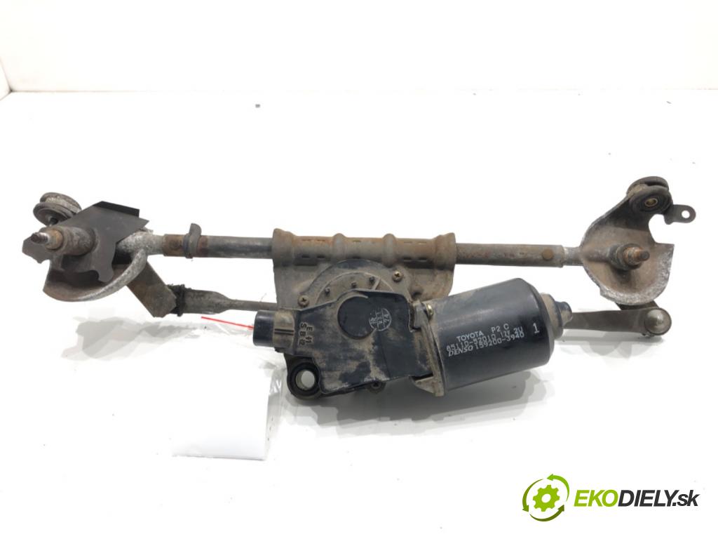 TOYOTA YARIS (_P1_) 1999 - 2005    1.0 (SCP10_) 50 kW [68 KM] benzyna 1999 - 2005  Mechanizmus stieračov predný 85110-52010 (Motorčeky stieračov predné)
