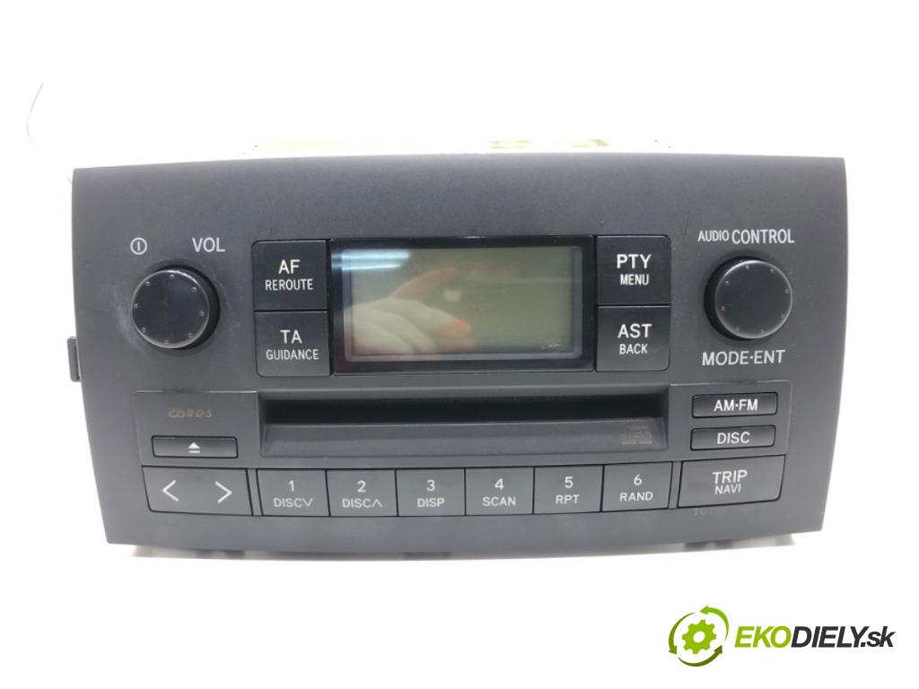 TOYOTA COROLLA Verso (_E12_) 2001 - 2007    2.0 D-4D (CDE120_) 66 kW [90 KM] olej napędowy 2002 - 2004  RADIO 86120-13060 (Audio zariadenia)
