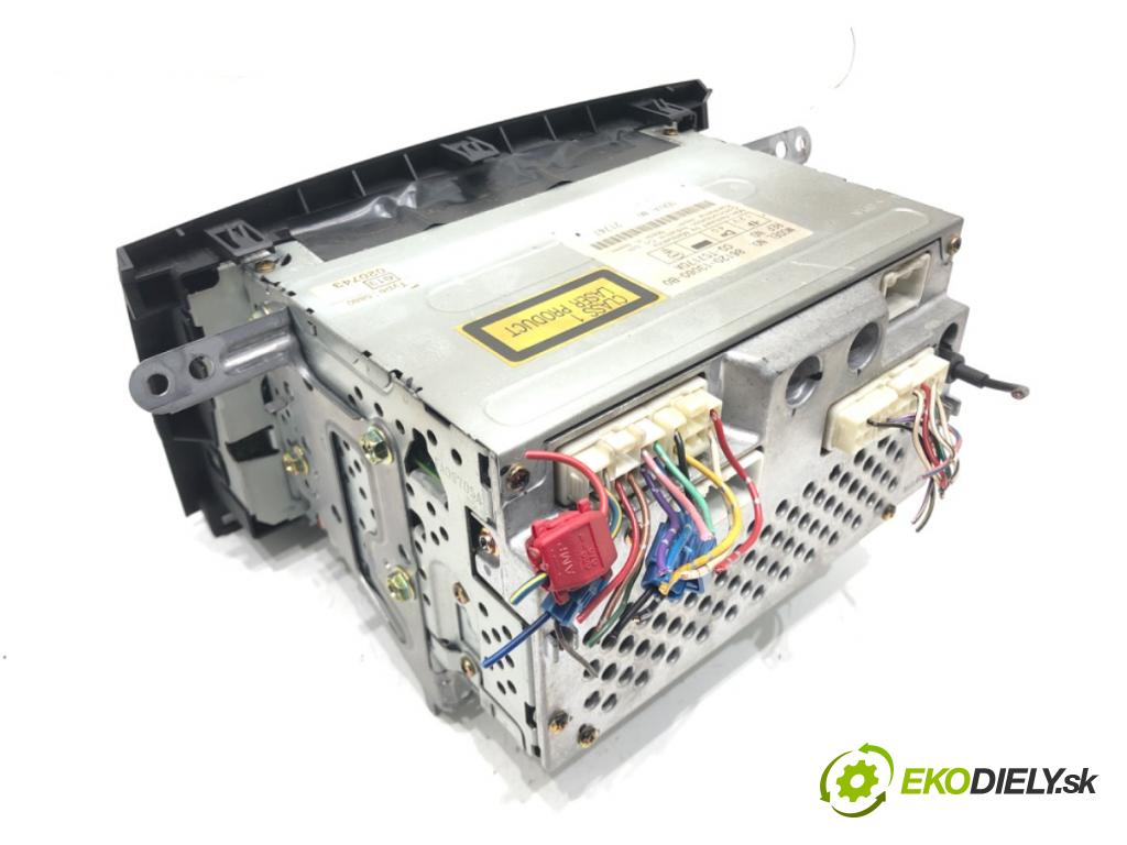 TOYOTA COROLLA Verso (_E12_) 2001 - 2007    2.0 D-4D (CDE120_) 66 kW [90 KM] olej napędowy 2002 - 2004  RADIO 86120-13060 (Audio zariadenia)