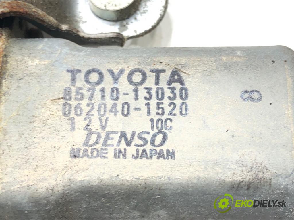 TOYOTA COROLLA Verso (_E12_) 2001 - 2007    2.0 D-4D (CDE120_) 66 kW [90 KM] olej napędowy 2002 - 2004  mechanismus okna pravý přední část 85710-13030
