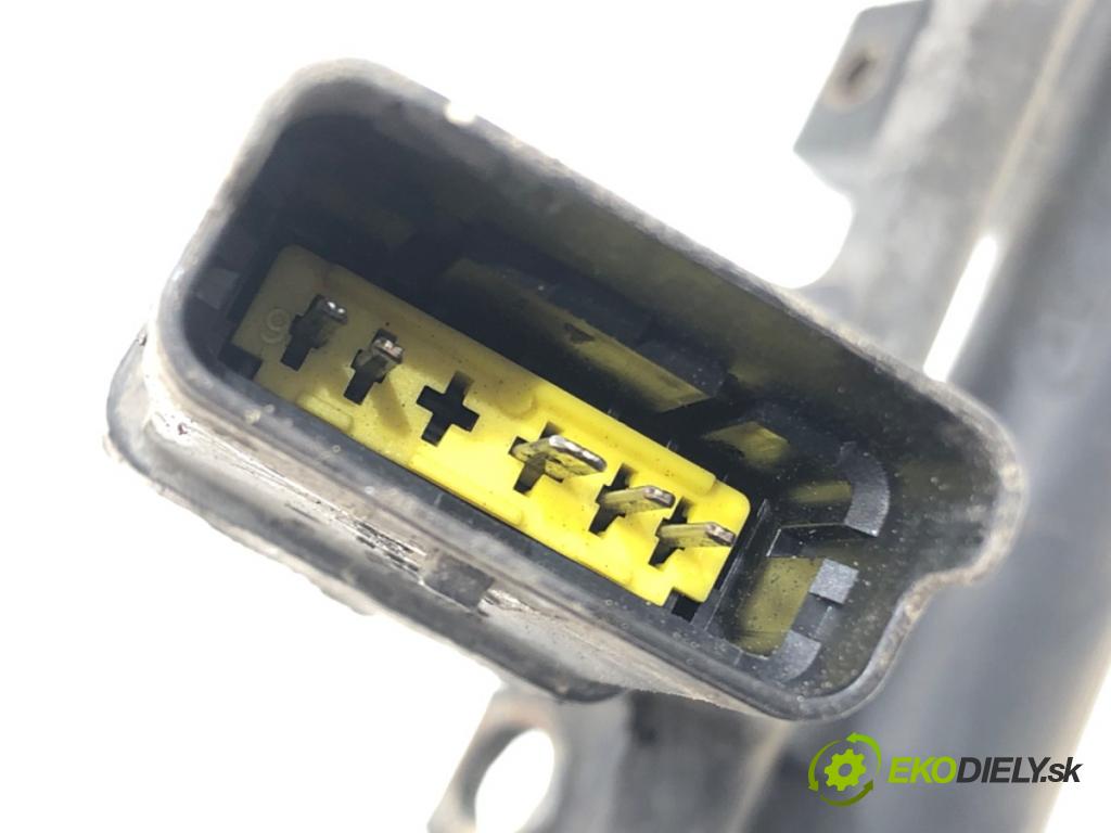 PEUGEOT 206 liftback (2A/C) 1998 - 2012    1.4 i 55 kW [75 KM] benzyna 1998 - 2012  Lišta vstrekovacia 01F002A (Vstrekovacie lišty)