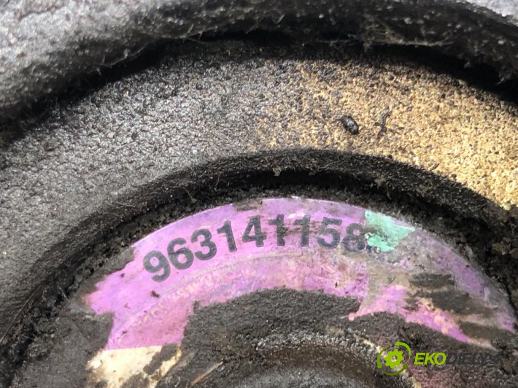 PEUGEOT 206 liftback (2A/C) 1998 - 2012    1.4 i 55 kW [75 KM] benzyna 1998 - 2012  Pumpa servočerpadlo 9631411580 (Servočerpadlá, pumpy riadenia)