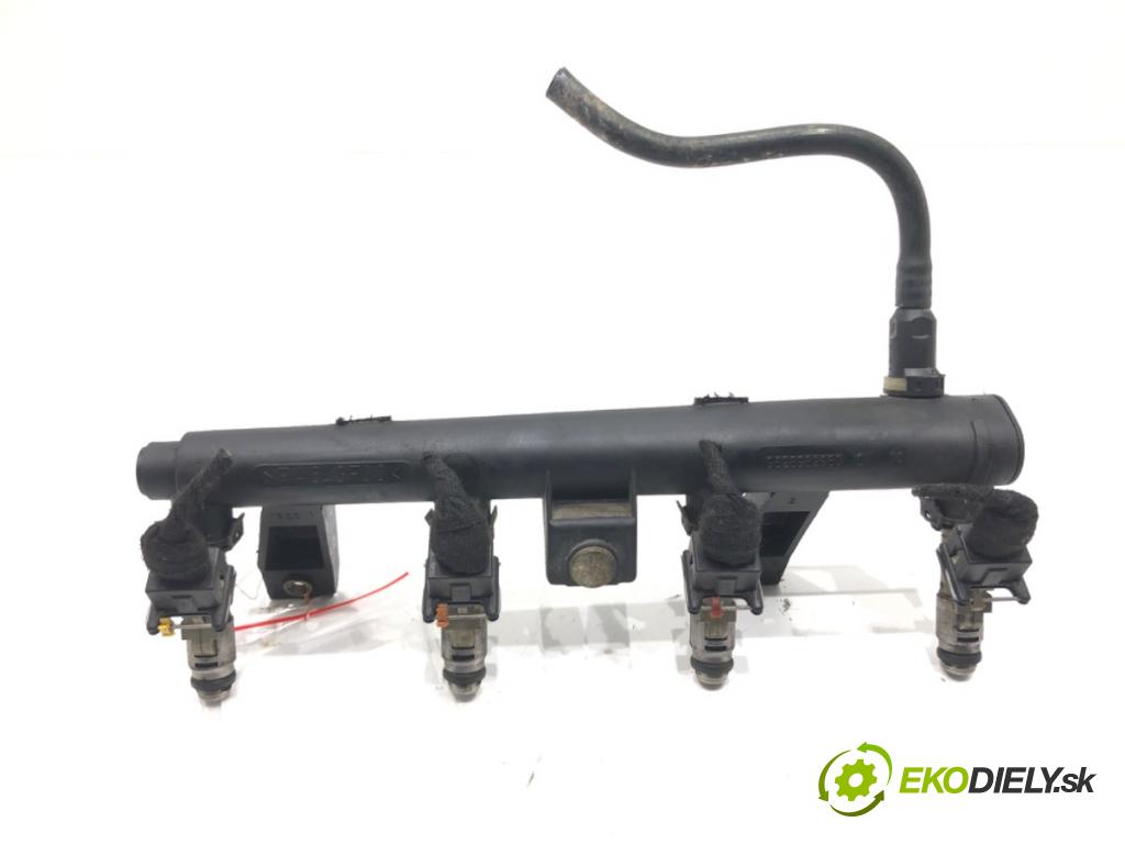 PEUGEOT 206 liftback (2A/C) 1998 - 2012    1.4 i 55 kW [75 KM] benzyna 1998 - 2012  Lišta vstrekovacia 9628982980 (Vstrekovacie lišty)