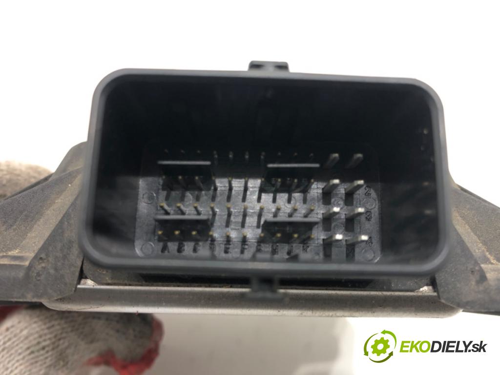 PEUGEOT 206 liftback (2A/C) 1998 - 2012    1.4 i 55 kW [75 KM] benzyna 1998 - 2012  riadiaca jednotka do plynu LPG 616497000 (Riadiace jednotky)