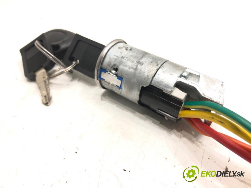 RENAULT SCÉNIC I nadwozie wielkoprzestrzenne (MPV) (JA0/1_, FA0_) 1999 - 2010    1.9 dTi (JA1U) 59 kW [80 KM] olej napędowy 2001 - 2003  spinačka  (Spínacie skrinky a kľúče)