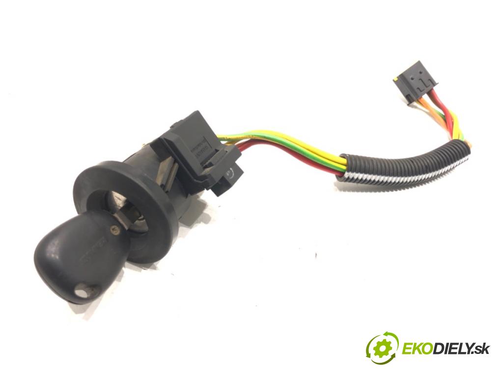 RENAULT SCÉNIC I nadwozie wielkoprzestrzenne (MPV) (JA0/1_, FA0_) 1999 - 2010    1.9 dCi (JA05, JA1F) 75 kW [102 KM] olej napędowy 1999 - 2003  spinačka  (Spínacie skrinky a kľúče)