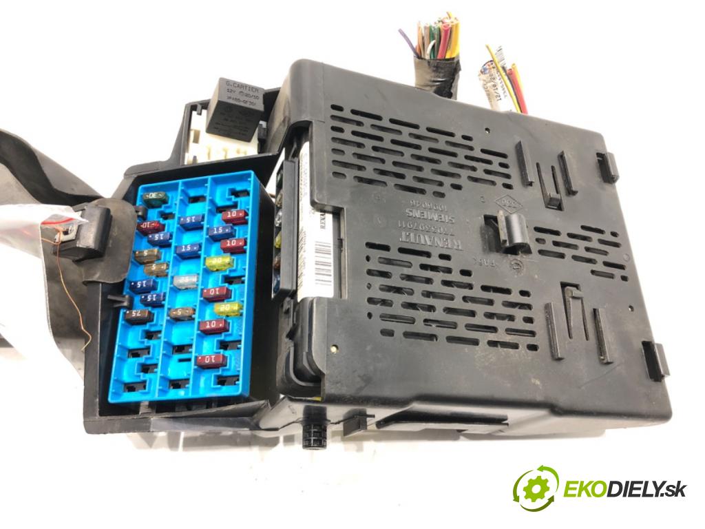 RENAULT SCÉNIC I nadwozie wielkoprzestrzenne (MPV) (JA0/1_, FA0_) 1999 - 2010    1.9 dCi (JA05, JA1F) 75 kW [102 KM] olej napędowy 1999 - 2003  modul BSI 8200029342B (Pojistkové skříňky)