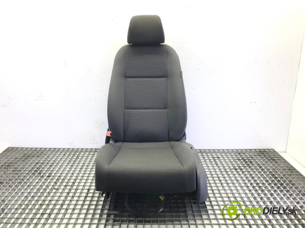 VW TOURAN (1T1, 1T2) 2003 - 2010    1.9 TDI 77 kW [105 KM] olej napędowy 2003 - 2010  Sedadlo ľavy predný 