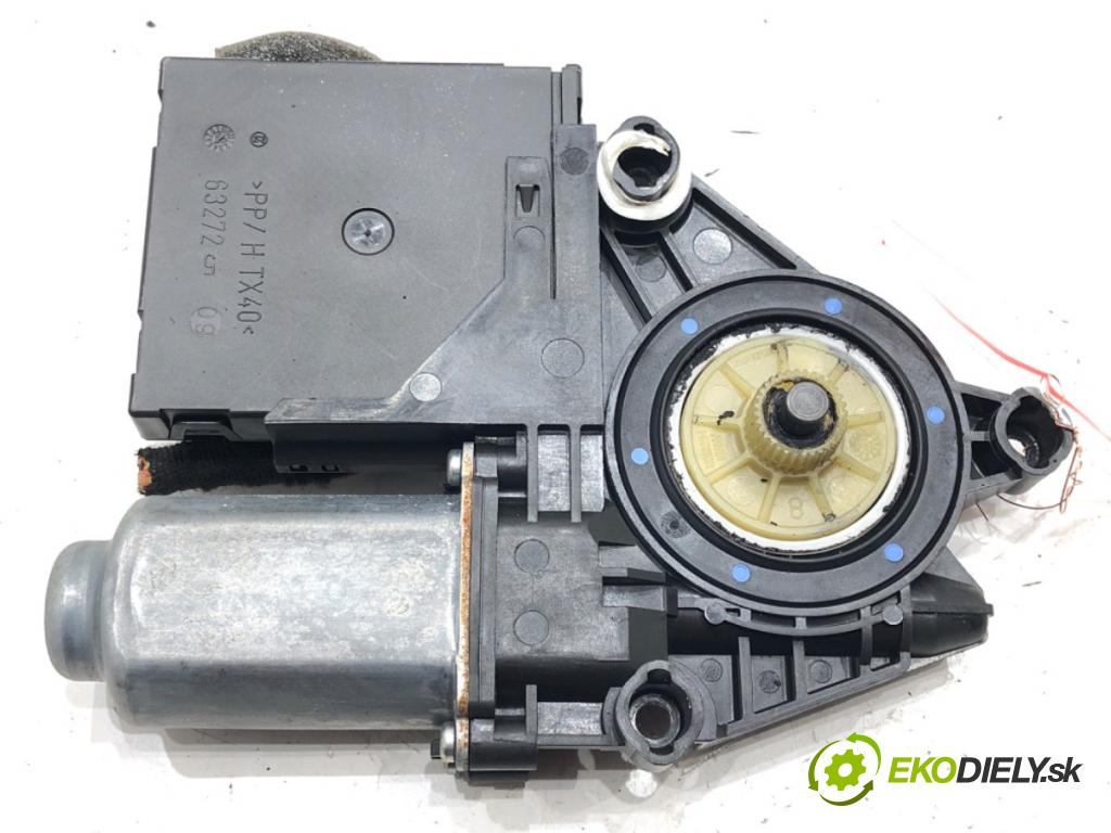 VW TOURAN (1T1, 1T2) 2003 - 2010    1.9 TDI 77 kW [105 KM] olej napędowy 2003 - 2010  motorek sťahovaní okna přední část levý 1T0959701M (Ostatné)