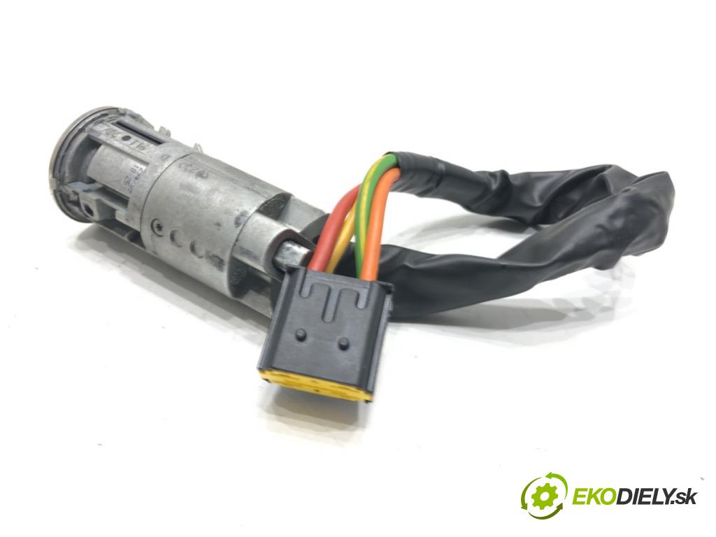 DACIA SANDERO 2008 - 2022    1.4 (B30C, BS0C, BS0A, BS0G, BS1F, BS0E) 55 kW [75 KM] benzyna 2008 - 2022  spinačka  (Spínacie skrinky a kľúče)