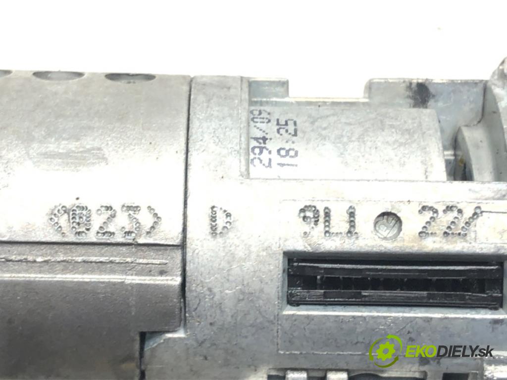 DACIA SANDERO 2008 - 2022    1.4 (B30C, BS0C, BS0A, BS0G, BS1F, BS0E) 55 kW [75 KM] benzyna 2008 - 2022  spinačka  (Spínacie skrinky a kľúče)