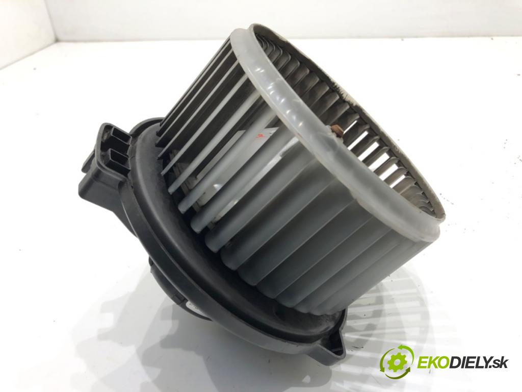 TOYOTA COROLLA Verso (ZER_, ZZE12_, R1_) 2004 - 2009    1.8 (ZNR11_) 95 kW [129 KM] benzyna 2004 - 2009  ventilátor kúrenia