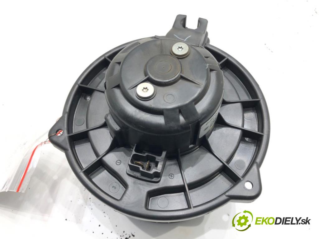 TOYOTA COROLLA Verso (ZER_, ZZE12_, R1_) 2004 - 2009    1.8 (ZNR11_) 95 kW [129 KM] benzyna 2004 - 2009  ventilátor kúrenia