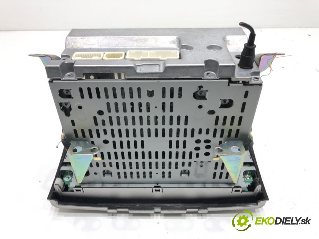 TOYOTA COROLLA Verso (ZER_, ZZE12_, R1_) 2004 - 2009    1.8 (ZNR11_) 95 kW [129 KM] benzyna 2004 - 2009  RADIO 86120-0F030 (Audio zariadenia)