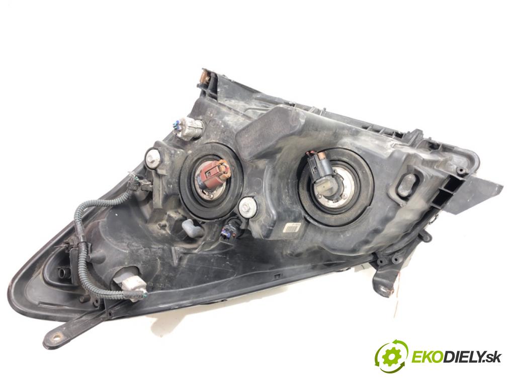 TOYOTA COROLLA Verso (ZER_, ZZE12_, R1_) 2004 - 2009    1.8 (ZNR11_) 95 kW [129 KM] benzyna 2004 - 2009  Svetlomet pravy predný