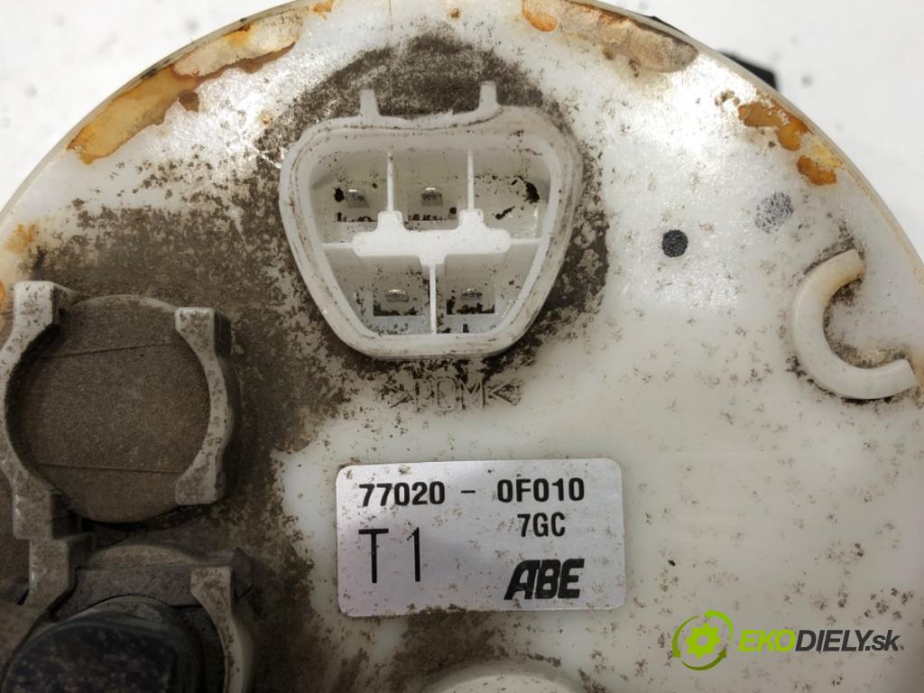 TOYOTA COROLLA Verso (ZER_, ZZE12_, R1_) 2004 - 2009    1.8 (ZNR11_) 95 kW [129 KM] benzyna 2004 - 2009  pumpa paliva 77020-0F010