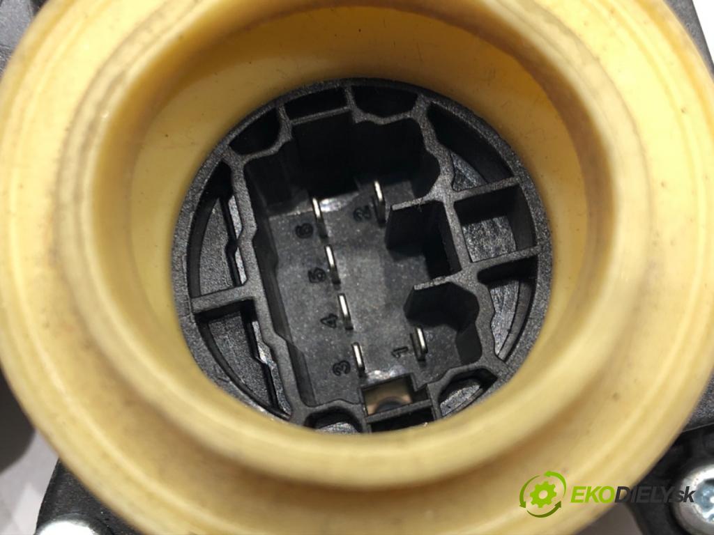 TOYOTA COROLLA Verso (ZER_, ZZE12_, R1_) 2004 - 2009    1.8 (ZNR11_) 95 kW [129 KM] benzyna 2004 - 2009  mechanismus okna pravý přední část 69810-0F010