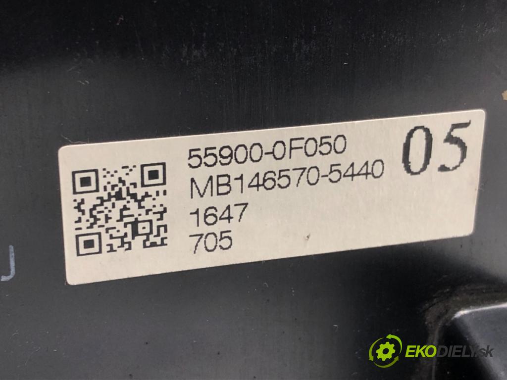 TOYOTA COROLLA Verso (ZER_, ZZE12_, R1_) 2004 - 2009    1.8 (ZNR11_) 95 kW [129 KM] benzyna 2004 - 2009  Panel ovládania kúrenia 55900-0F050 (Prepínače, spínače, tlačidlá a ovládače kúrenia)