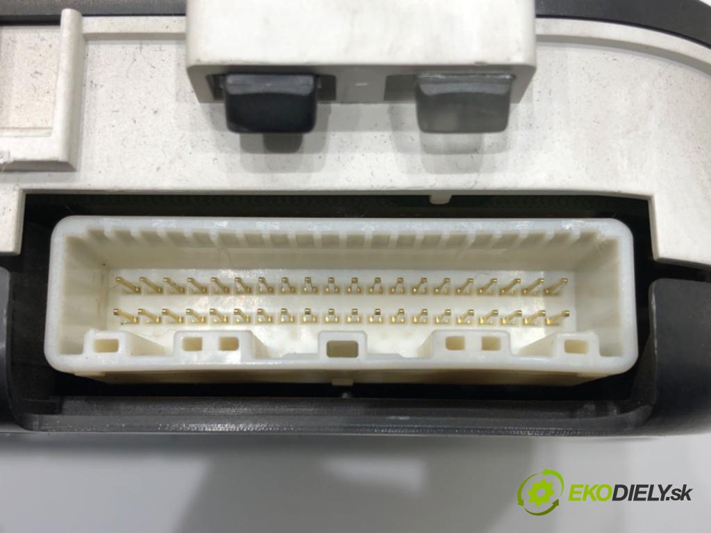 TOYOTA COROLLA Verso (ZER_, ZZE12_, R1_) 2004 - 2009    1.8 (ZNR11_) 95 kW [129 KM] benzyna 2004 - 2009  Prístrojovka 83800-0F021-A (Prístrojové dosky, displeje)
