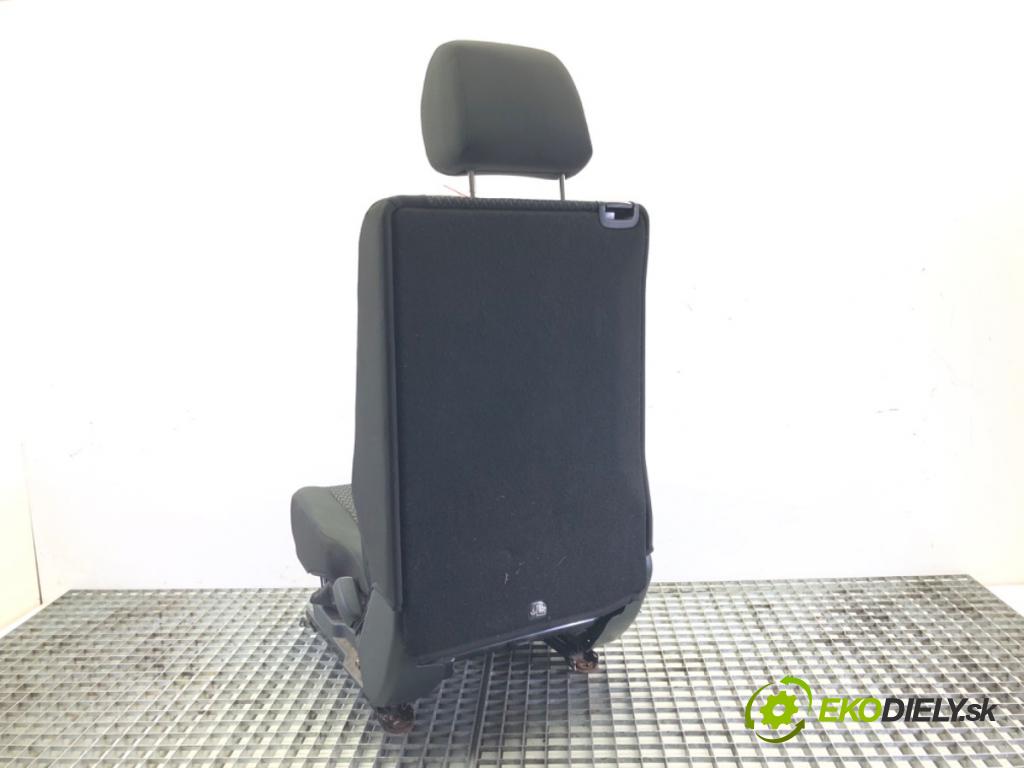 TOYOTA COROLLA Verso (ZER_, ZZE12_, R1_) 2004 - 2009    1.8 (ZNR11_) 95 kW [129 KM] benzyna 2004 - 2009  Sedadlo zad
