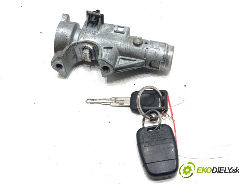 LAND ROVER FREELANDER I (L314) 1998 - 2006    2.0 DI 4x4 72 kW [98 KM] olej napędowy 1998 - 2000  spinačka  (Spínacie skrinky a kľúče)