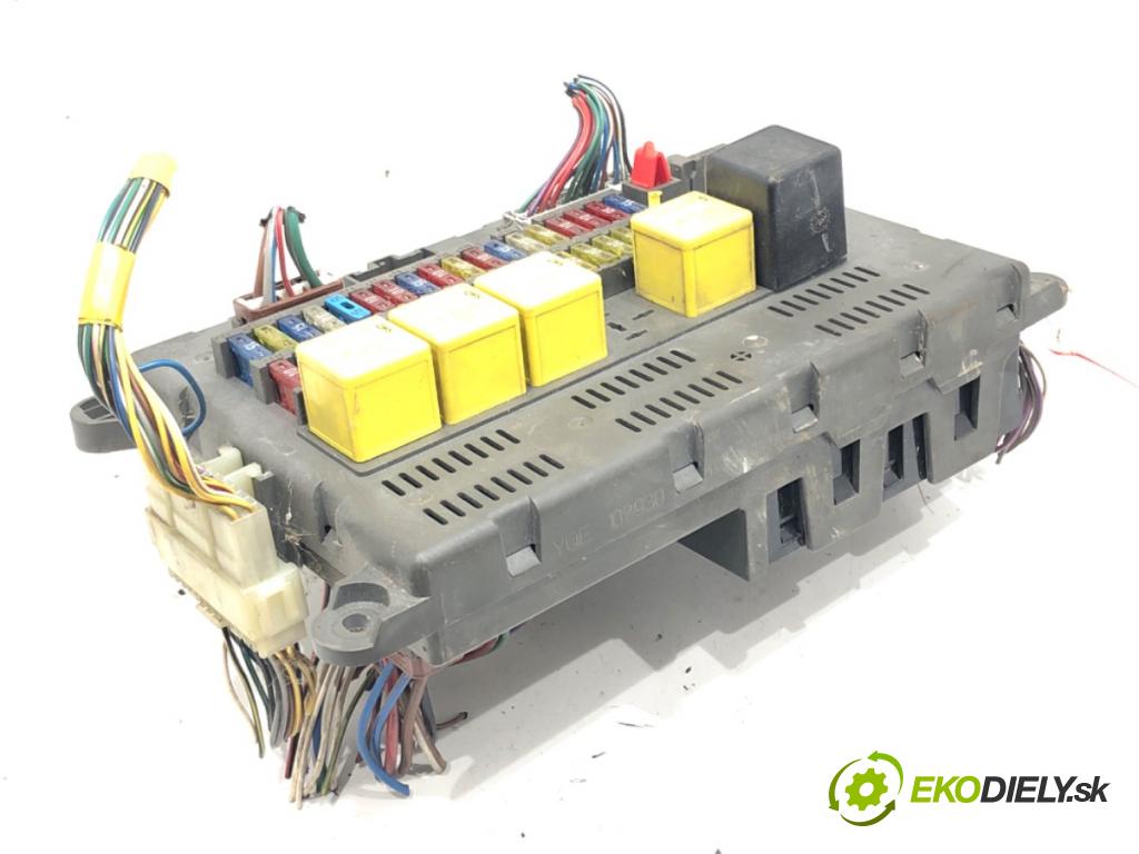 LAND ROVER FREELANDER I (L314) 1998 - 2006    2.0 DI 4x4 72 kW [98 KM] olej napędowy 1998 - 2000  modul BSI 52010565A (Pojistkové skříňky)